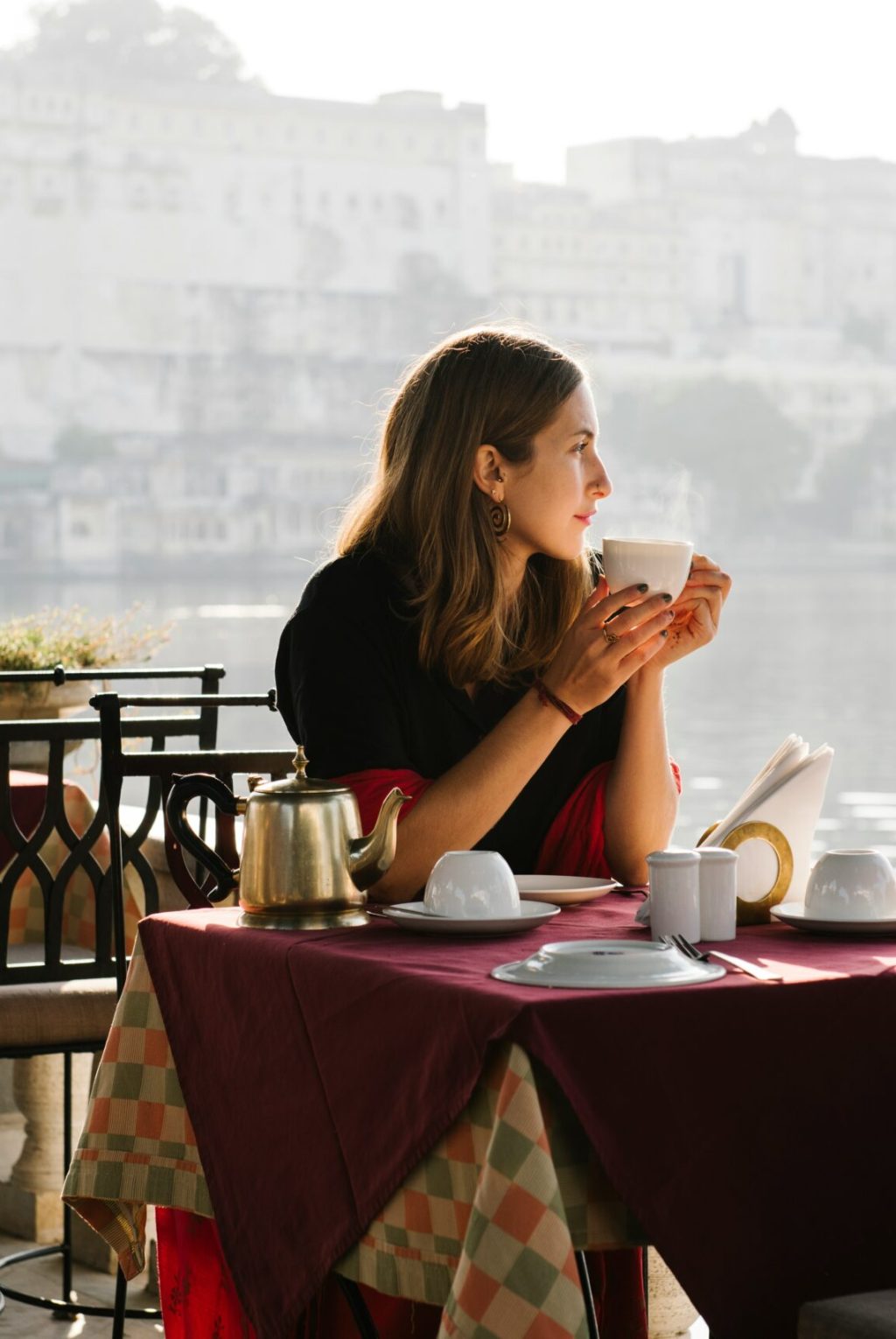 curated-lifestyle--028P_Oqai0-unsplash